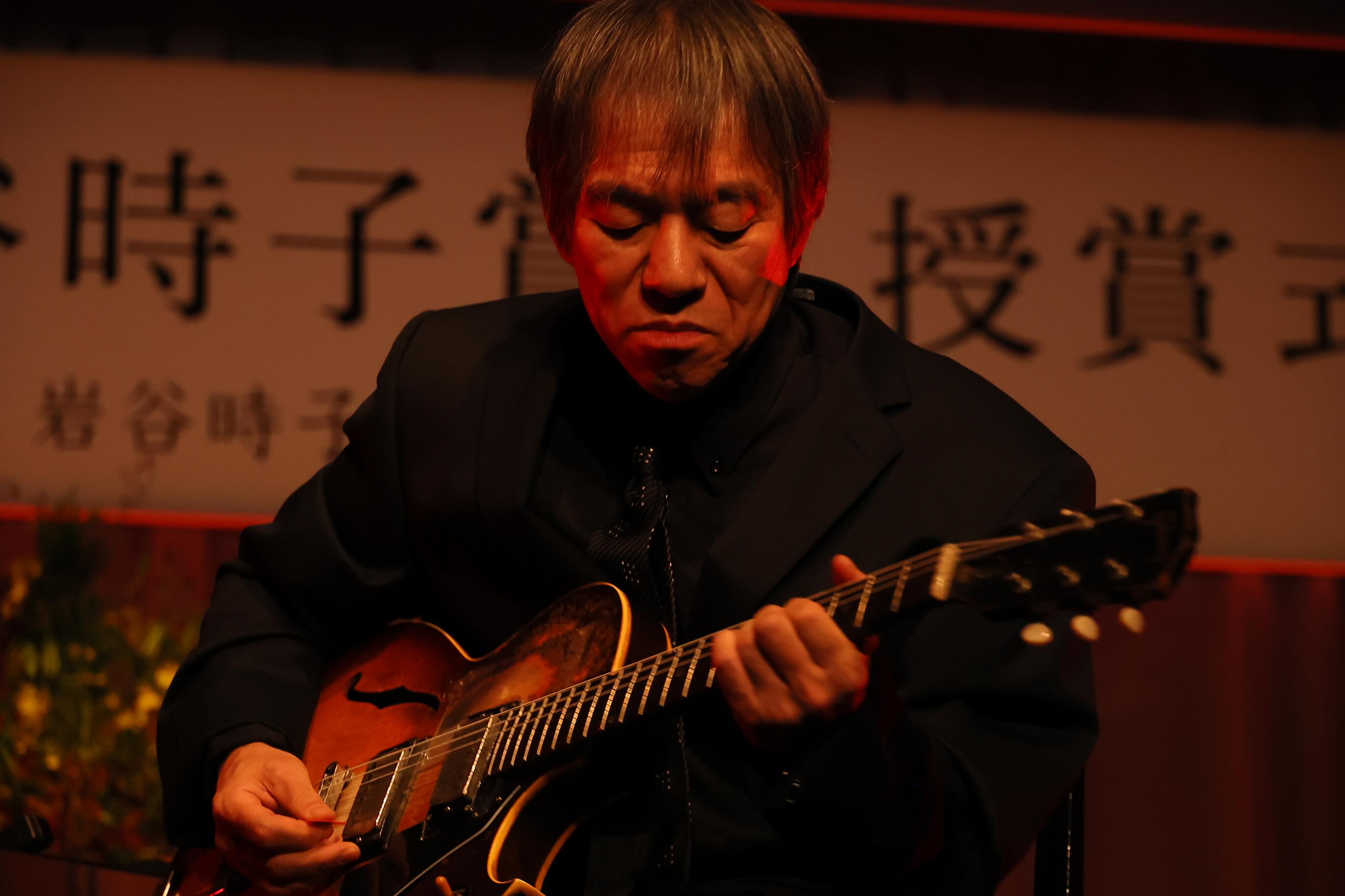 「岩谷時子賞　特別賞」を受賞された大友良英さん